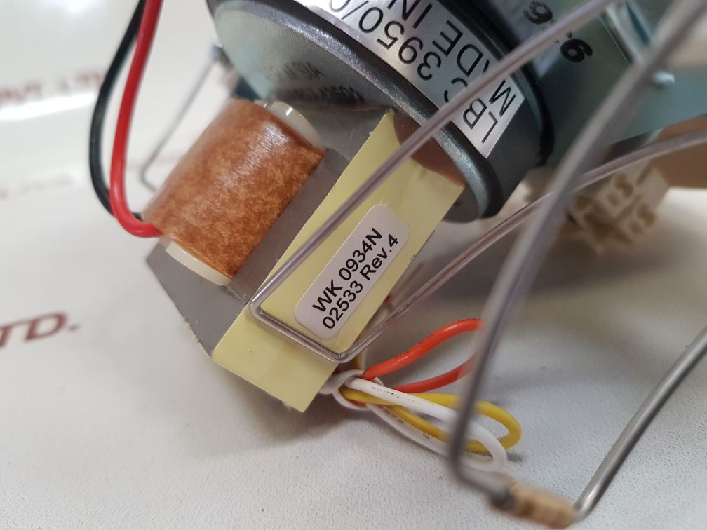 Bosch Lbc 3950/01 Ceiling Loudspeaker 6W
