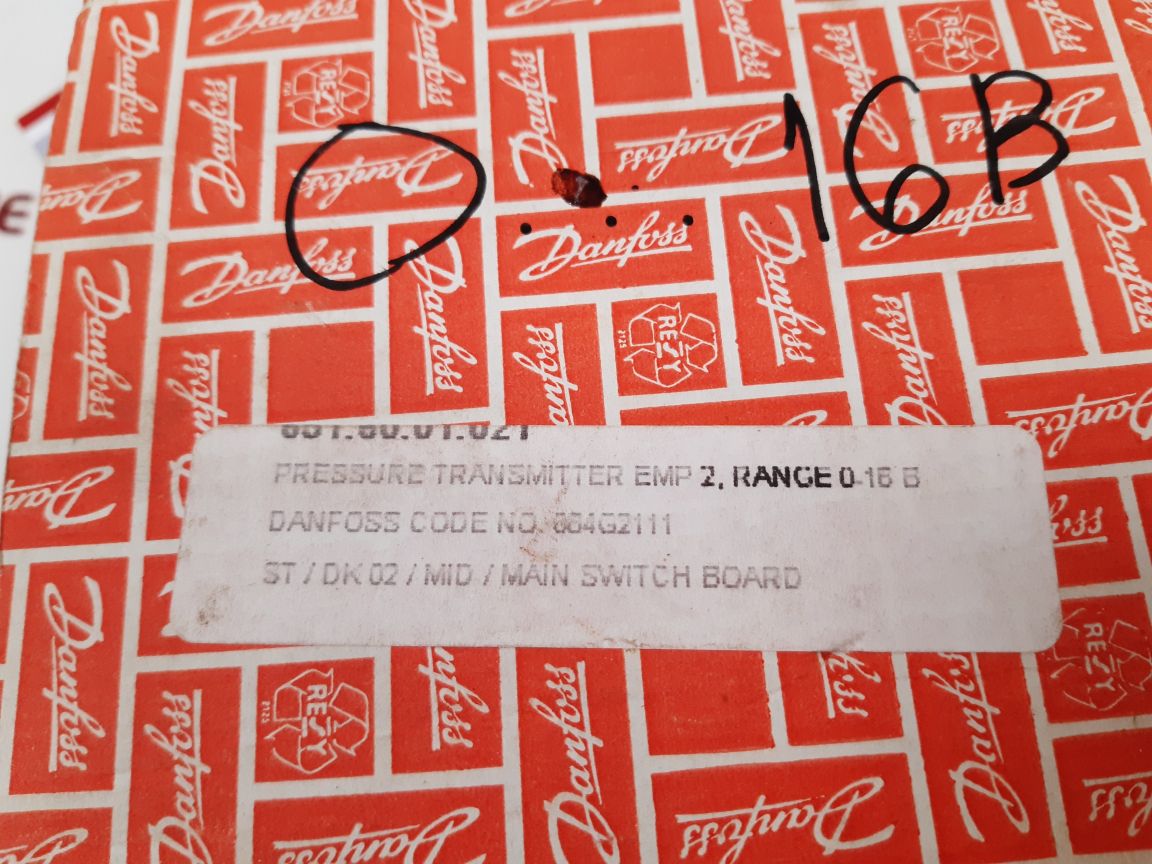 Danfoss Emp 2 Pressure Transmitter 084G2111 New
