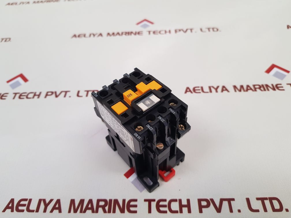 Telemecanique Ca2-dn 1229 A65 Contactor
