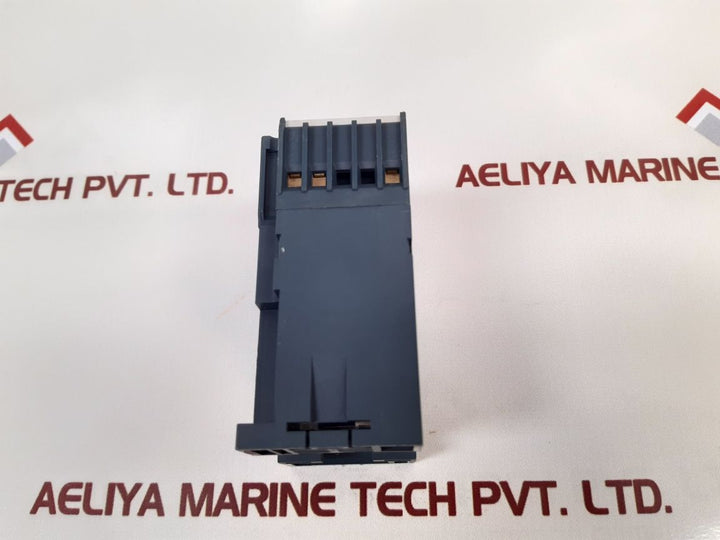 Siemens 7Pu4040-2An20 Time Relay
