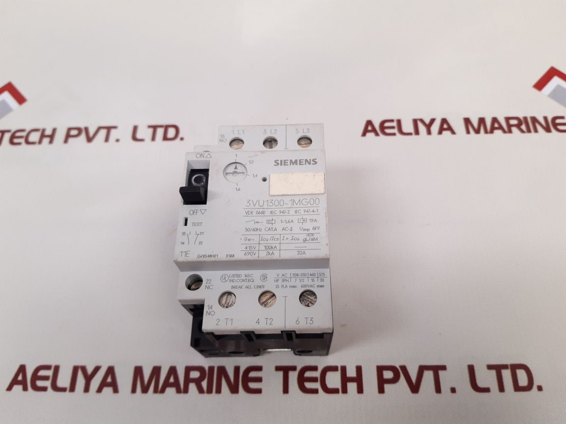 Siemens 3Vu1300-1Mg00 Circuit Breaker
