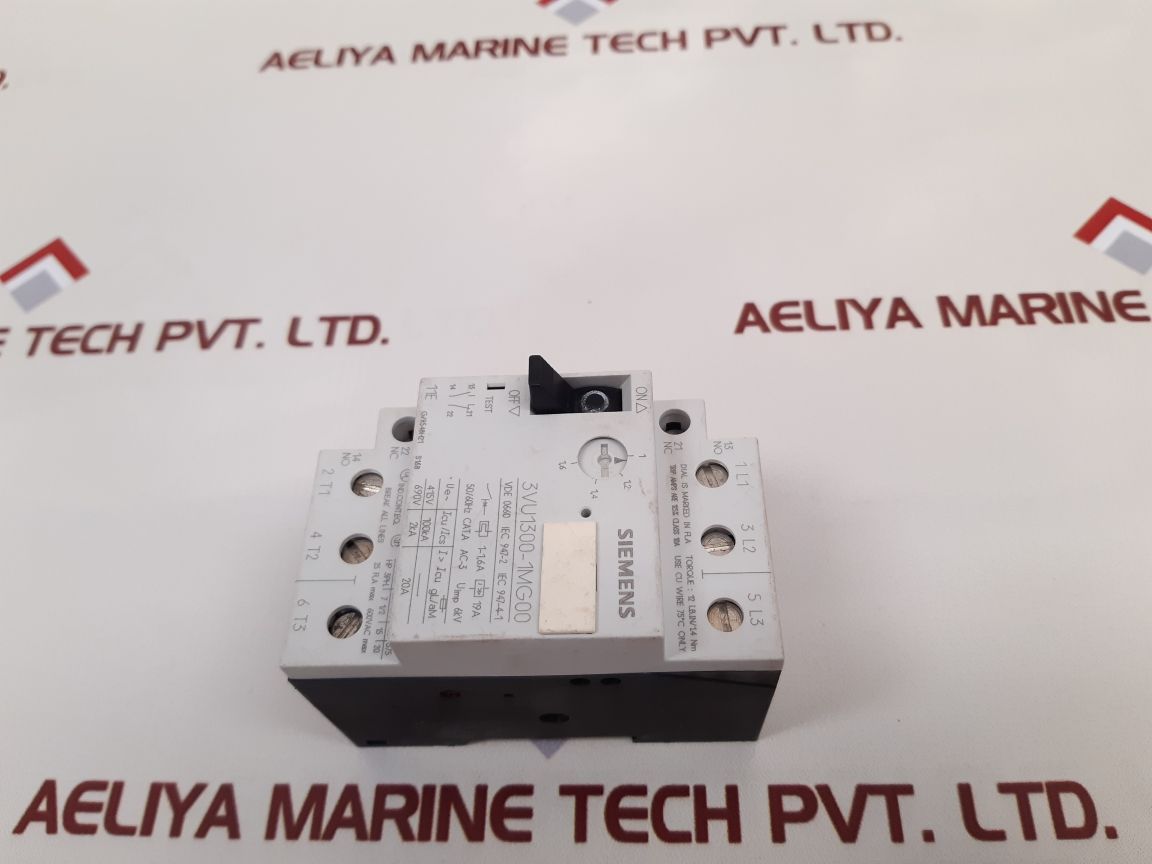 Siemens 3Vu1300-1Mg00 Circuit Breaker
