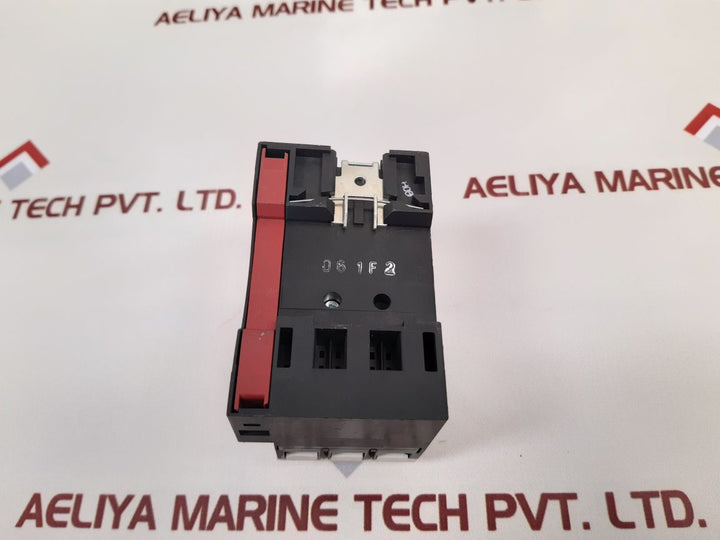 Siemens 3Vu1300-1Mg00 Circuit Breaker
