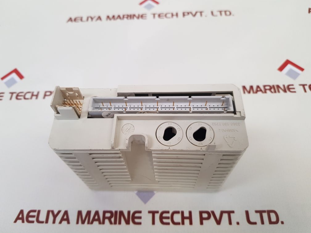 Abb 3Bse008514R1 Digital Output Relay Do820 Pr:D Used
