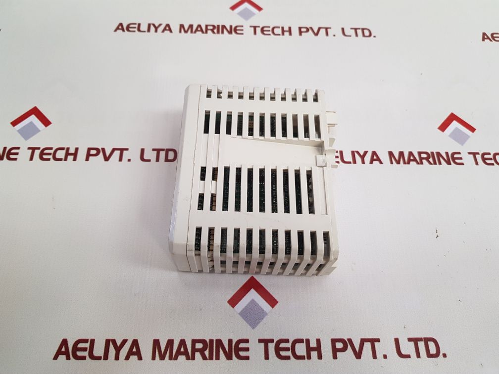 Abb 3Bse020836R1 Input Module Di840 Pr: C
