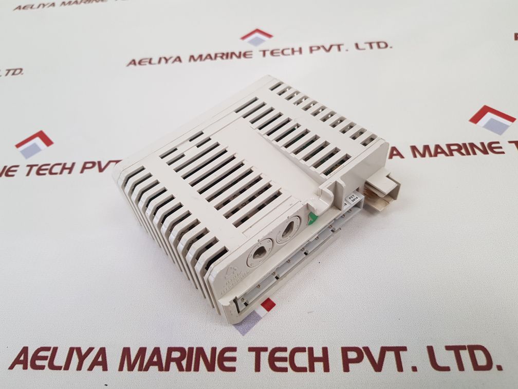 Abb 3Bse008550R1 Digital Input Module Di821 Pr:E Used
