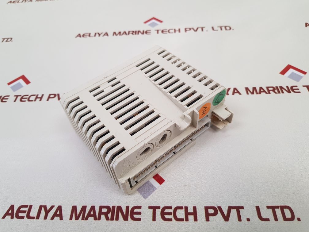 Abb 3Bse038415R1 Output Module Ao810V2 Pr: C
