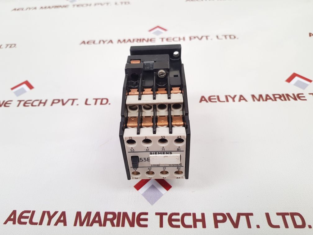 Siemens 3Th82 53-0A Contactor Relay
