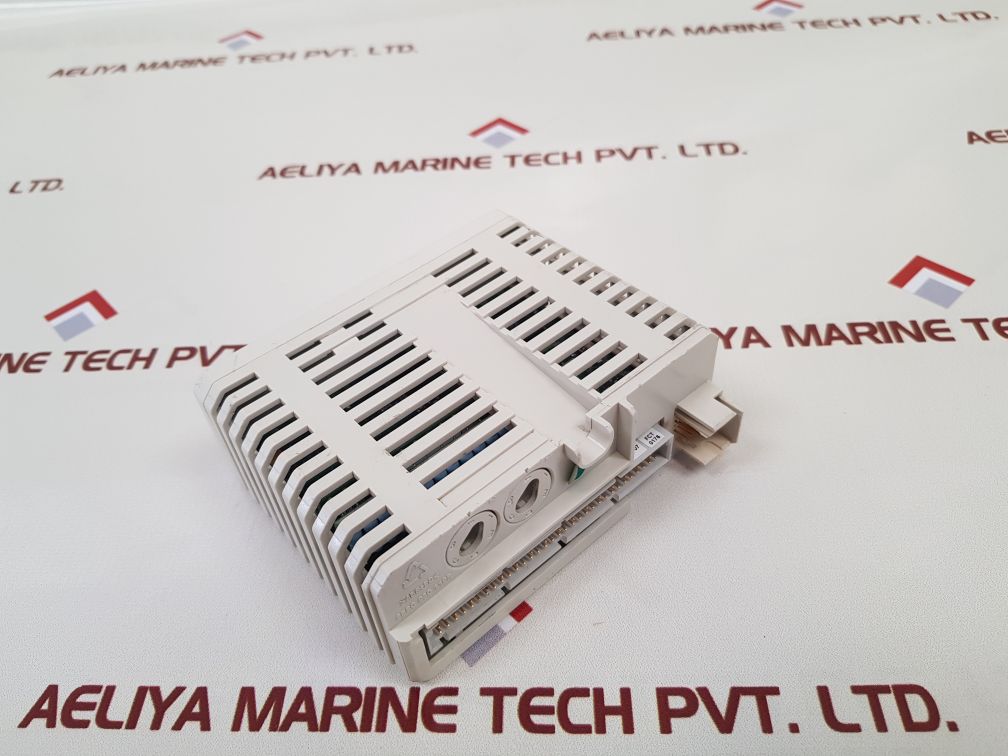 Abb 3Bse013210R1 Digital Input Module Di830 Pr: R
