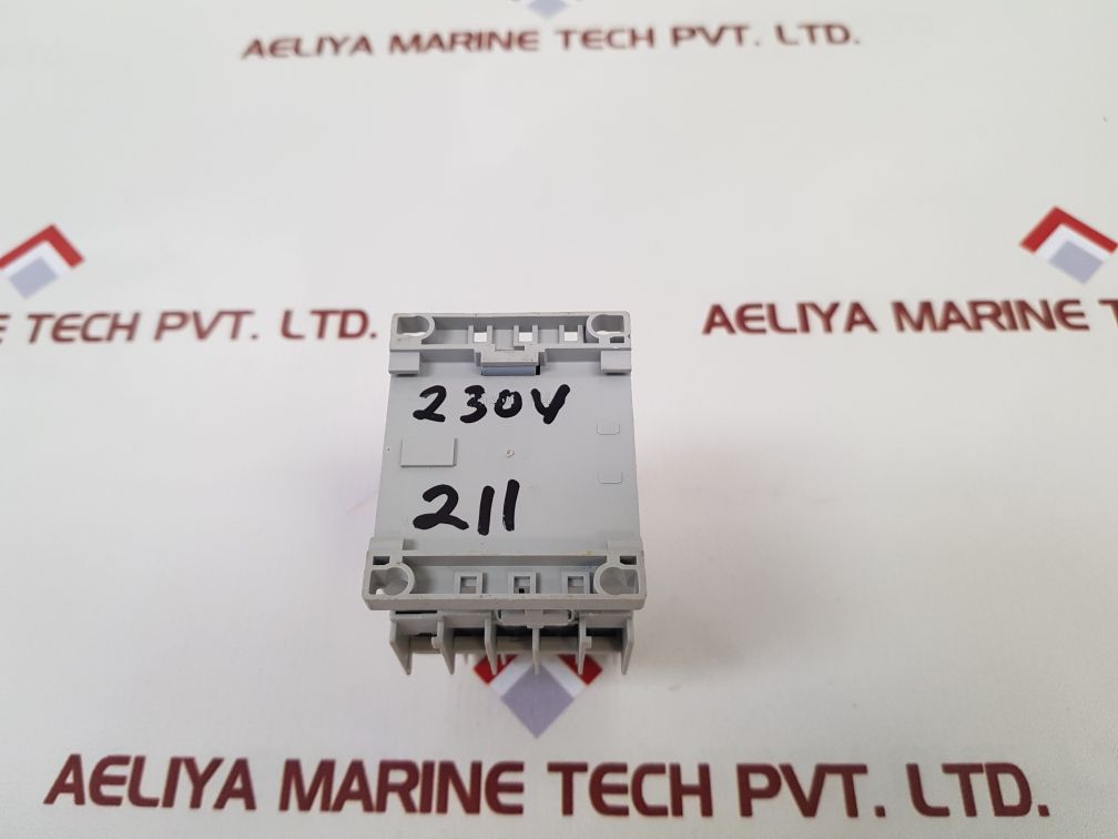 Allen-bradley 100-kfa04E Auxiliary Contact Block 100-k05*400
