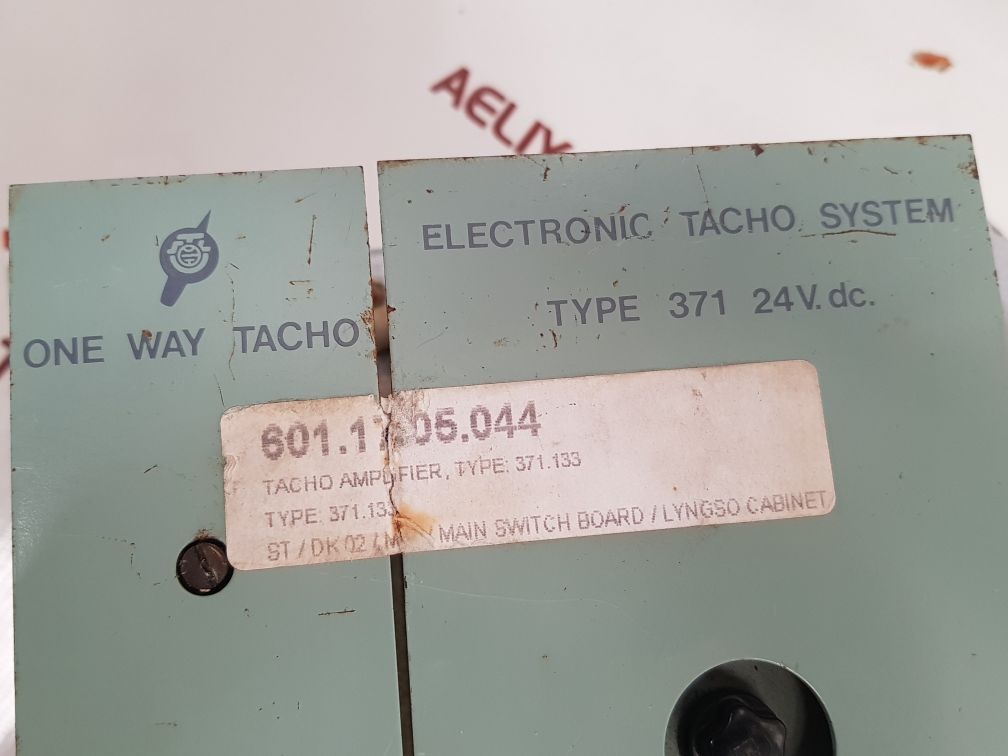 Soren T.Lyngso 371 24V.Dc Electronic Tacho System 371133000 V02
