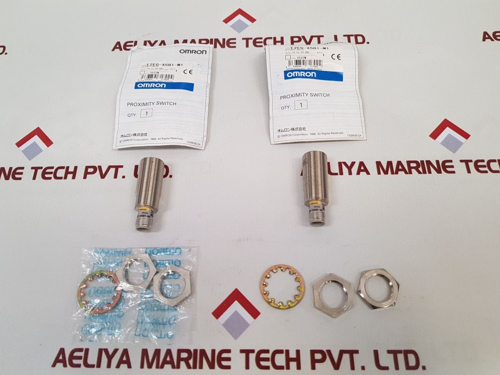 Omron E2Eg-x5B1-m1 Proximity Switch
