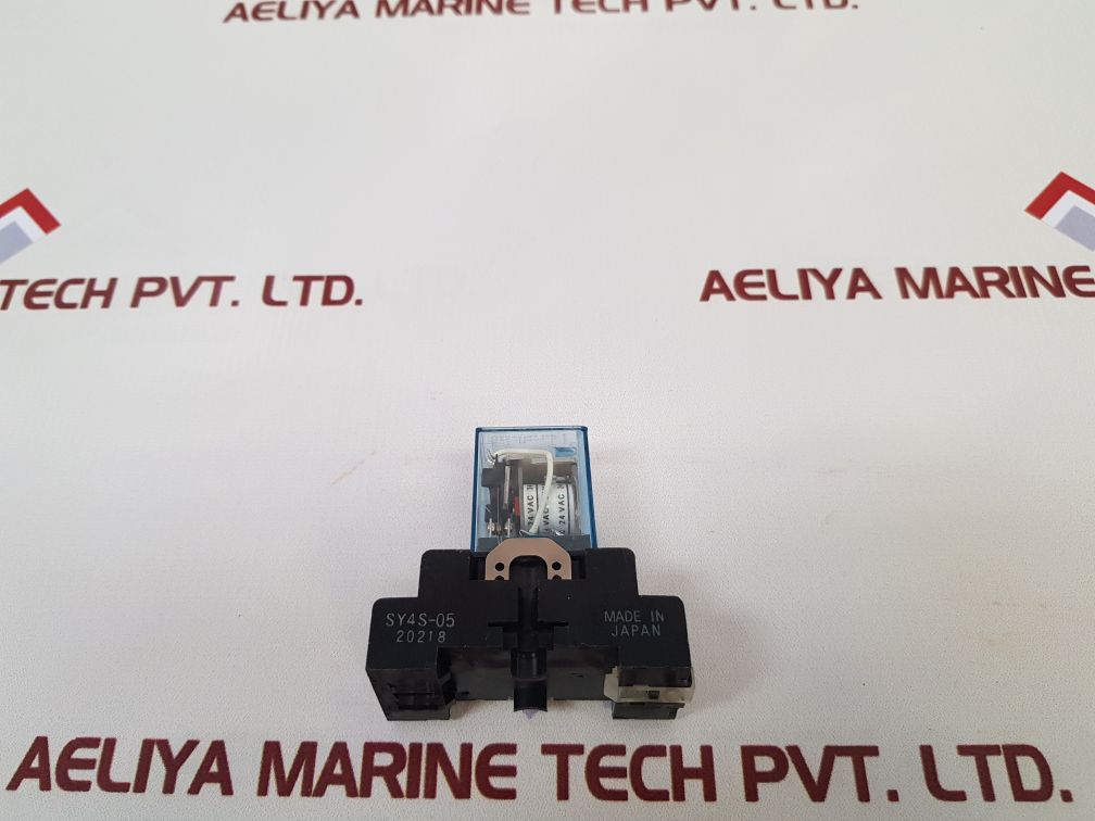 Omron My2J Relay With Sy4S-05 Base
