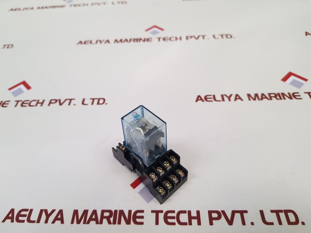 Omron My2J Relay With Sy4S-05 Base
