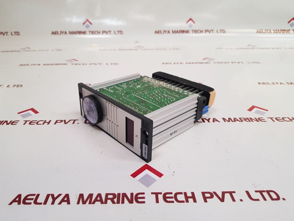 Honeywell S7004K1003-r Digital Temperature Indicator Micronik 100
