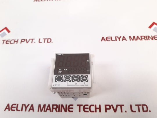 Omron E5Cwl-q1Tc Temperature Controller E5Cwl
