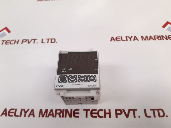 Omron E5Cwl Temperature Controller E5Cwl-r1P
