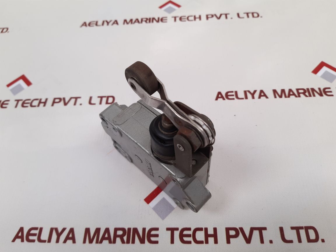 Yamatake-honeywell Dtf2-2Rn2-lh-j Sensitive Limit Switch
