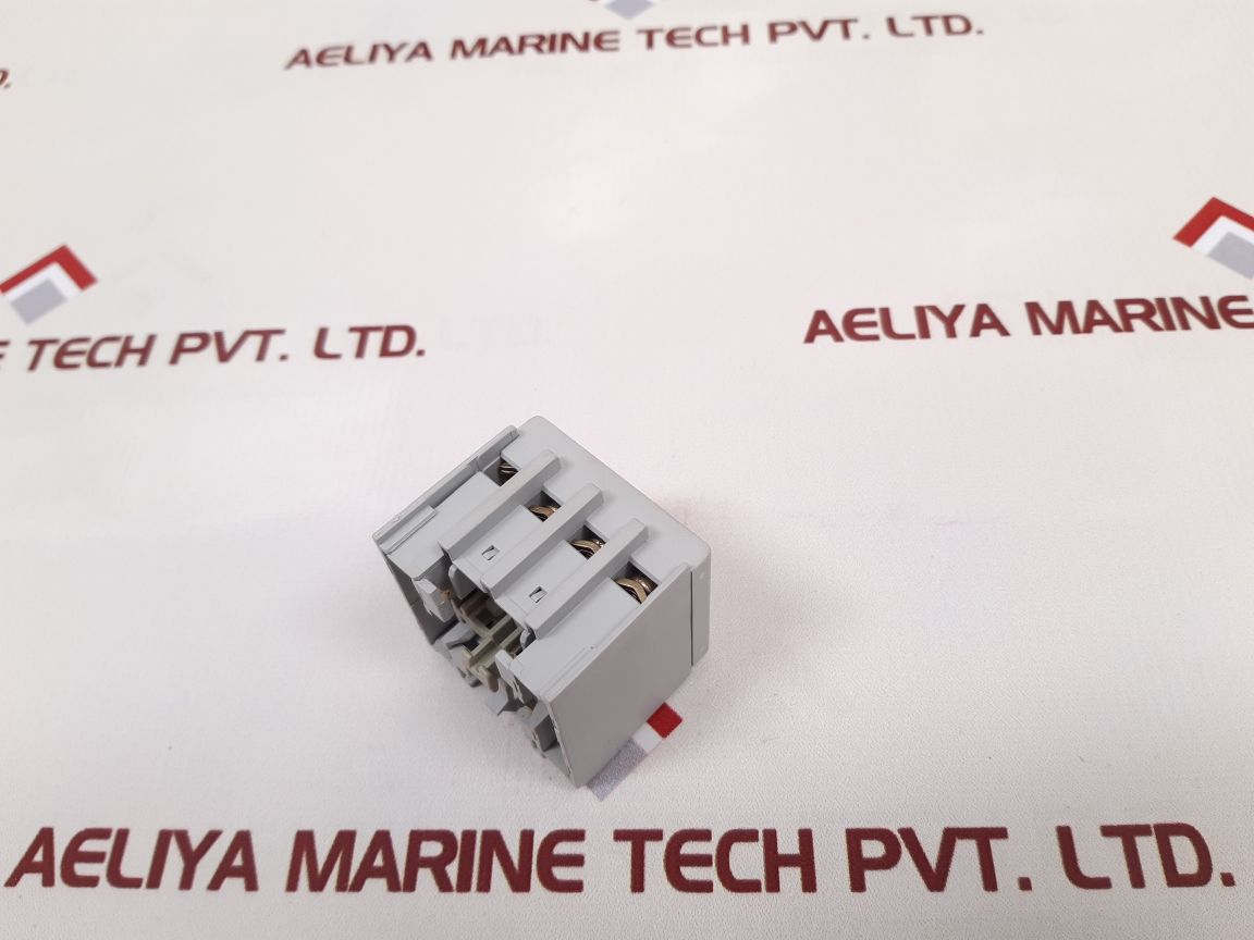 Allen-bradley 100-fa31 Auxiliary Contact Block
