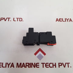Telemecanique / Schneider Electric Rxze2M114 Relay Socket
