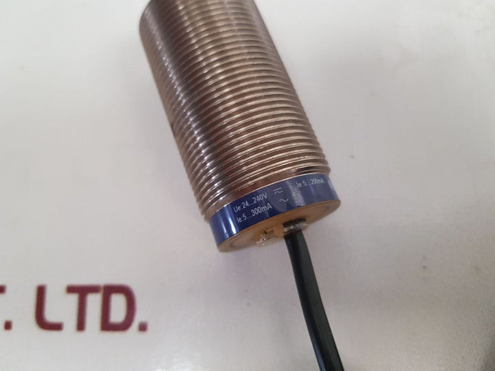 Telemecanique Xs630B1Mal2 Inductive Proximity Sensor
