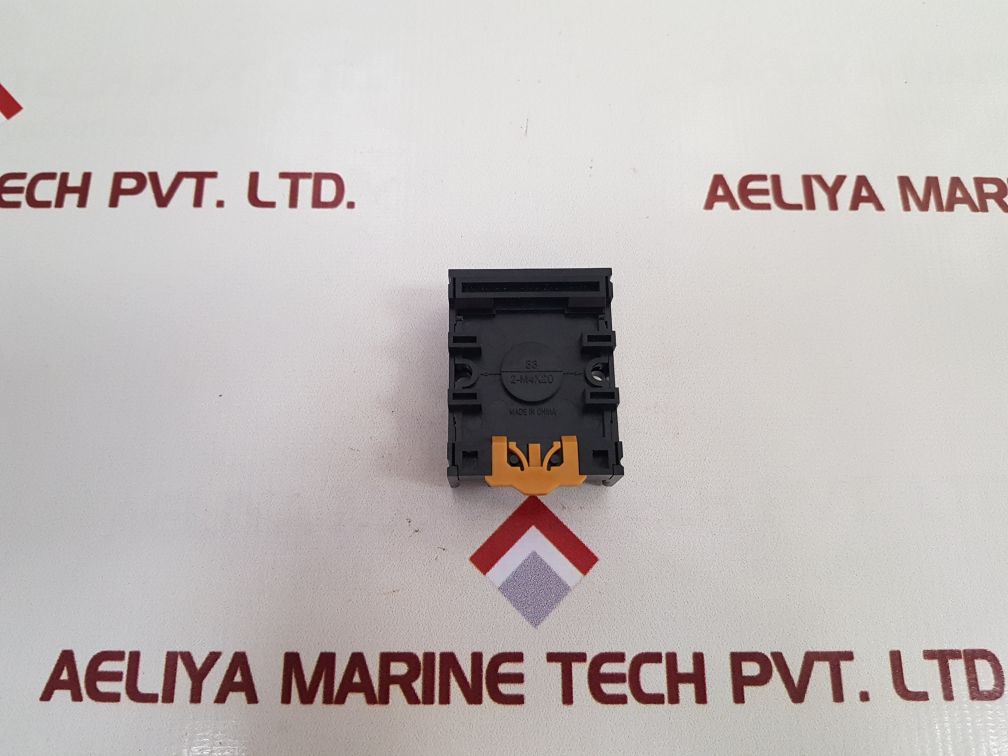 Omron Pf083A-e Relay Socket
