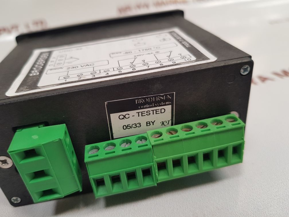 Brodersen Udc-32 Digital Panel Controller 230 Vac
