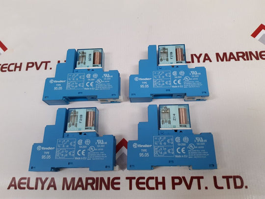Finder 95.05 Socket Relay 44.52S
