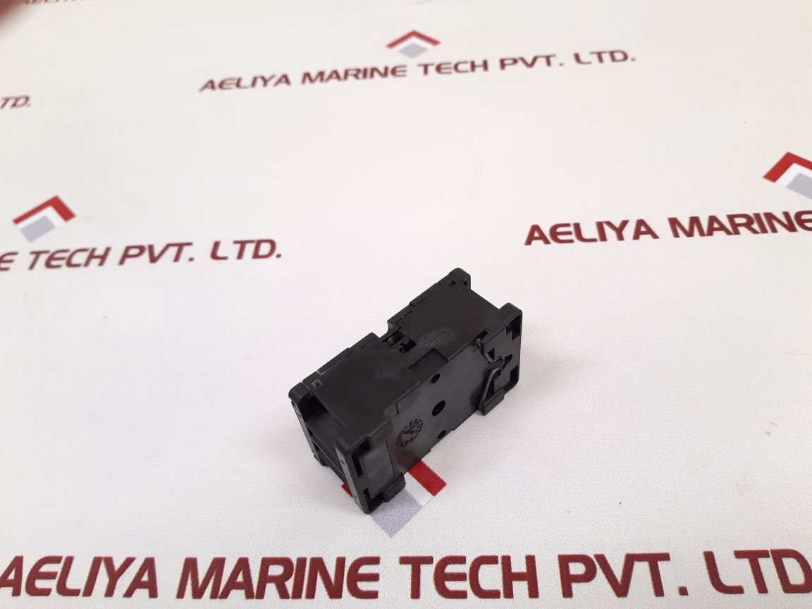 Carlo Gavazzi Zpd8 Socket Relay 10A 300Vac
