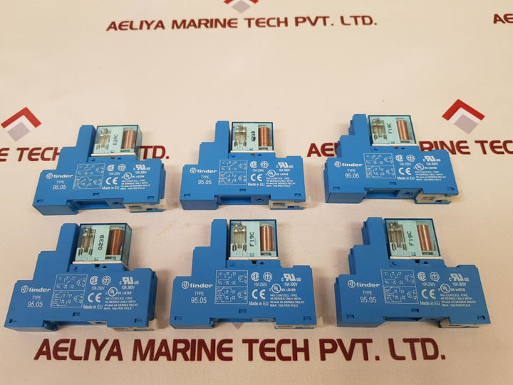 Finder 95.05 Socket Relay 10A 250V/300V
