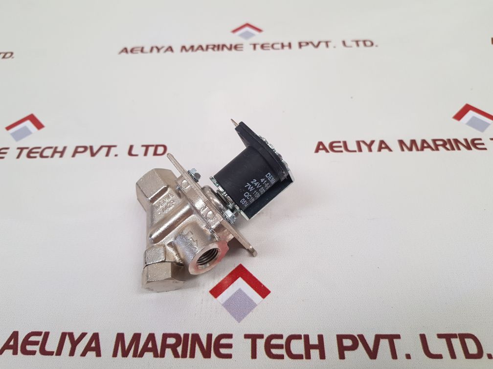 Dema 442P Diaphragm Valve With 24V 60Cy Spade Coil
