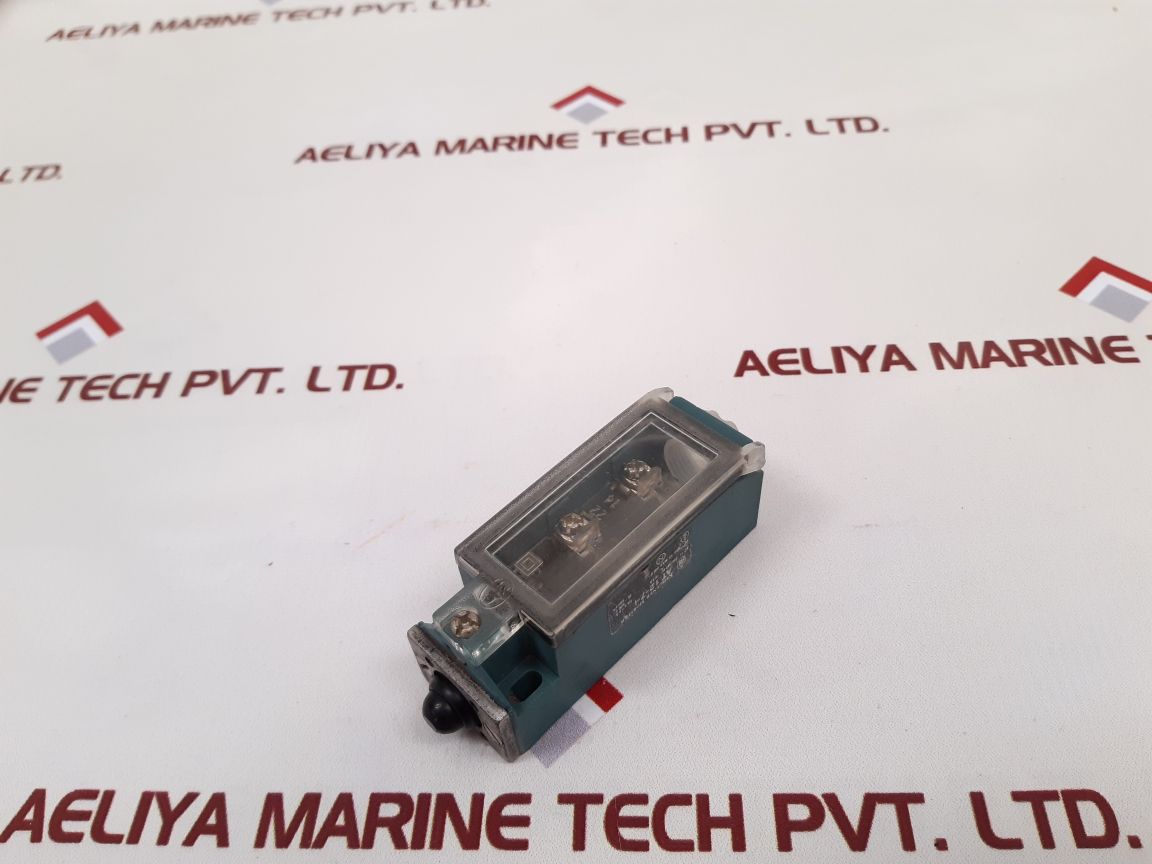 Klockner moeller at 12-7-i limit switch Used
