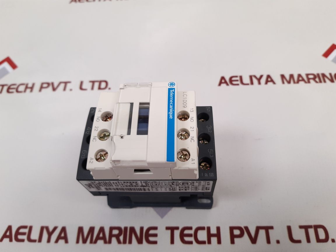 Telemecanique/Schneider Lc1D09R7 Contactor New One
