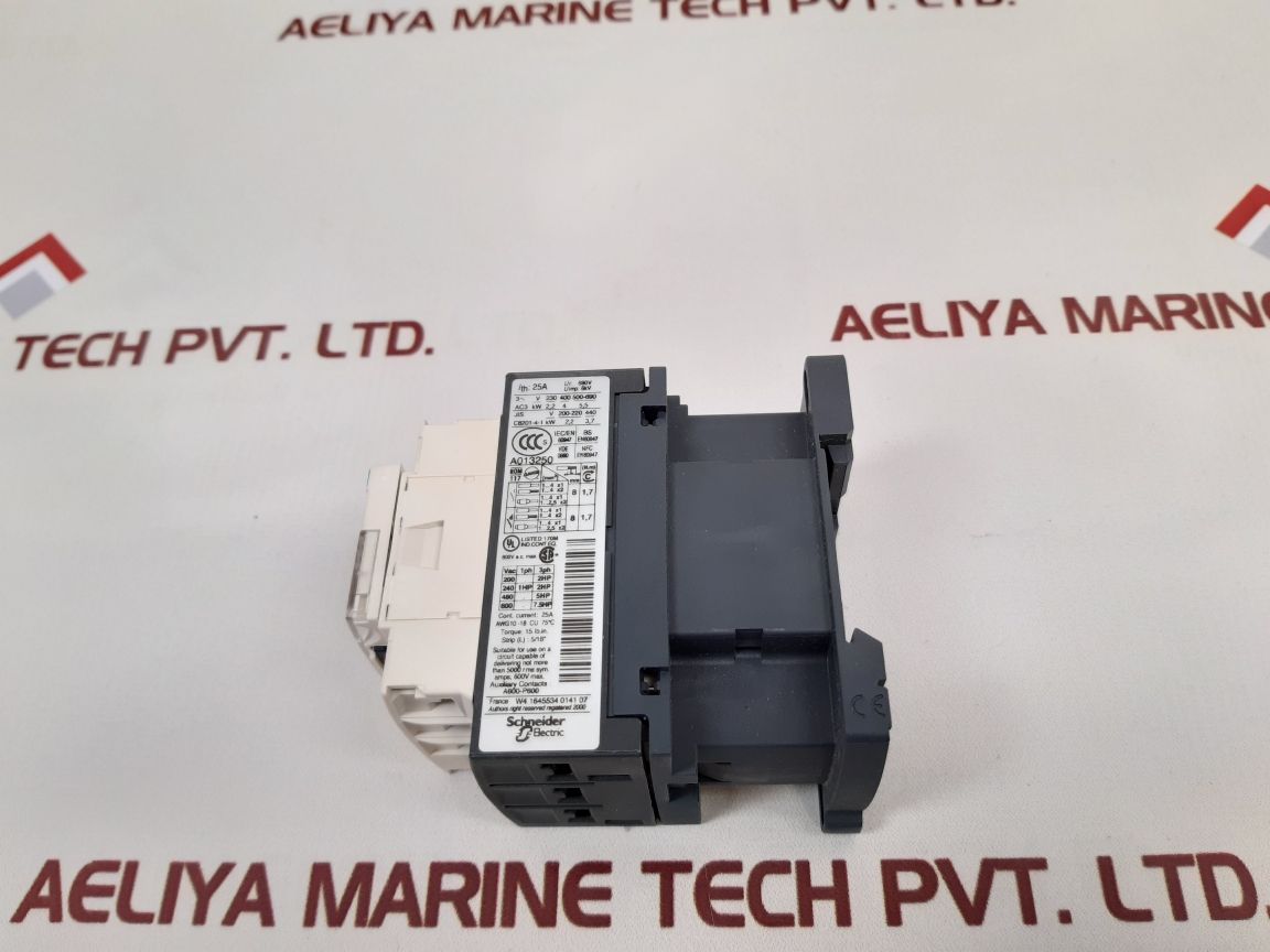 Telemecanique/Schneider Lc1D09R7 Contactor New One
