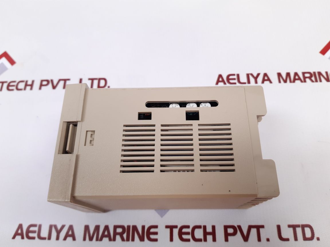 Hanyoung Nux Hy-72D Temperature Controller
