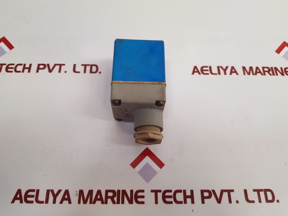 Danfoss 018Z6193 Solenoid Valve Coil New One
