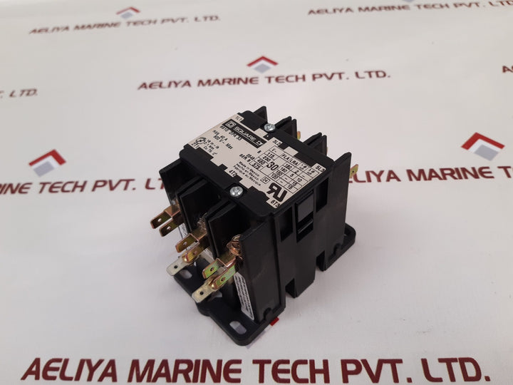 Square d 8910dpa33v09 ser.b contactor 