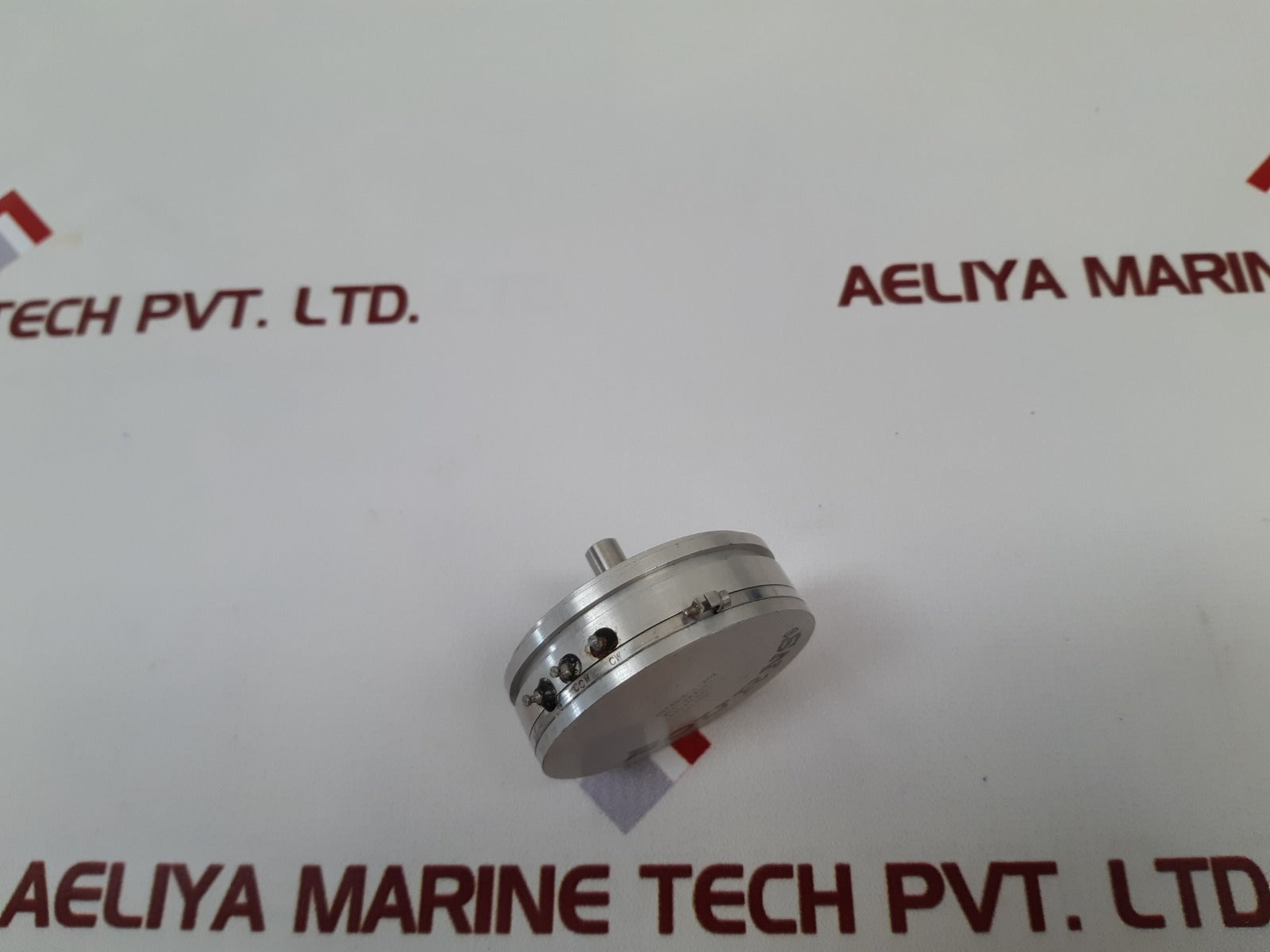 Bourns 6574s-555-202 potentiometer 