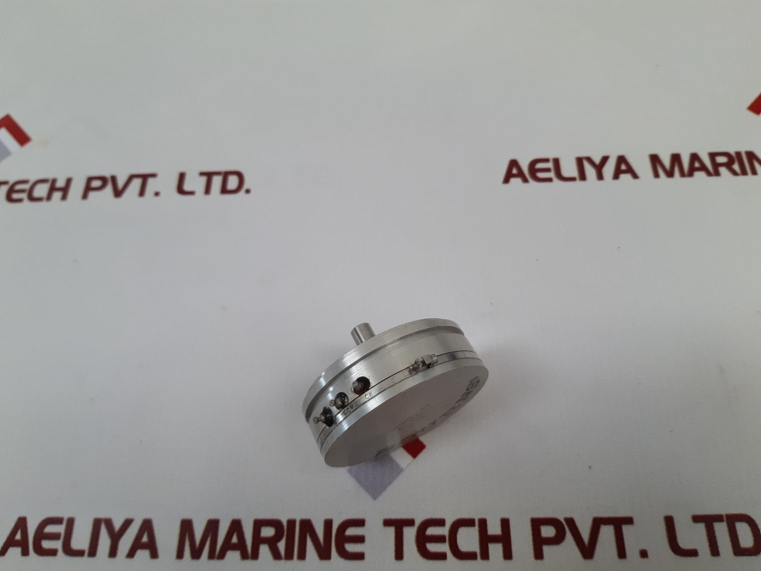 Bourns 6574s-555-202 potentiometer 