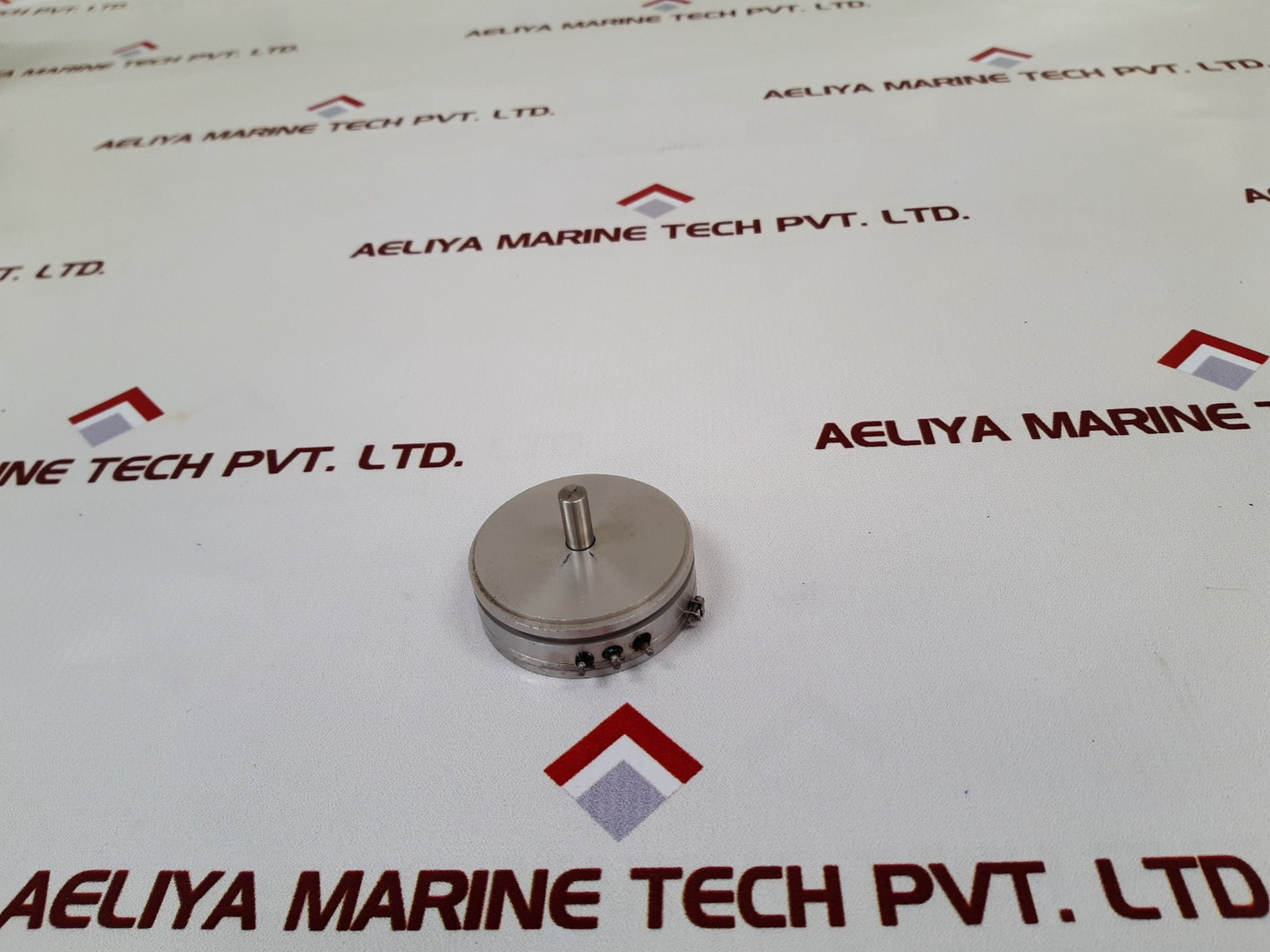 Bourns 6574s-555-202 potentiometer 