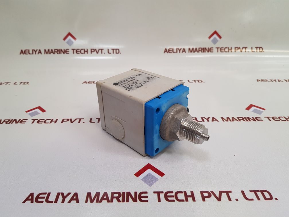 Endress+Hauser Pmc 133 1M1F2Awd3W Pressure Switch
