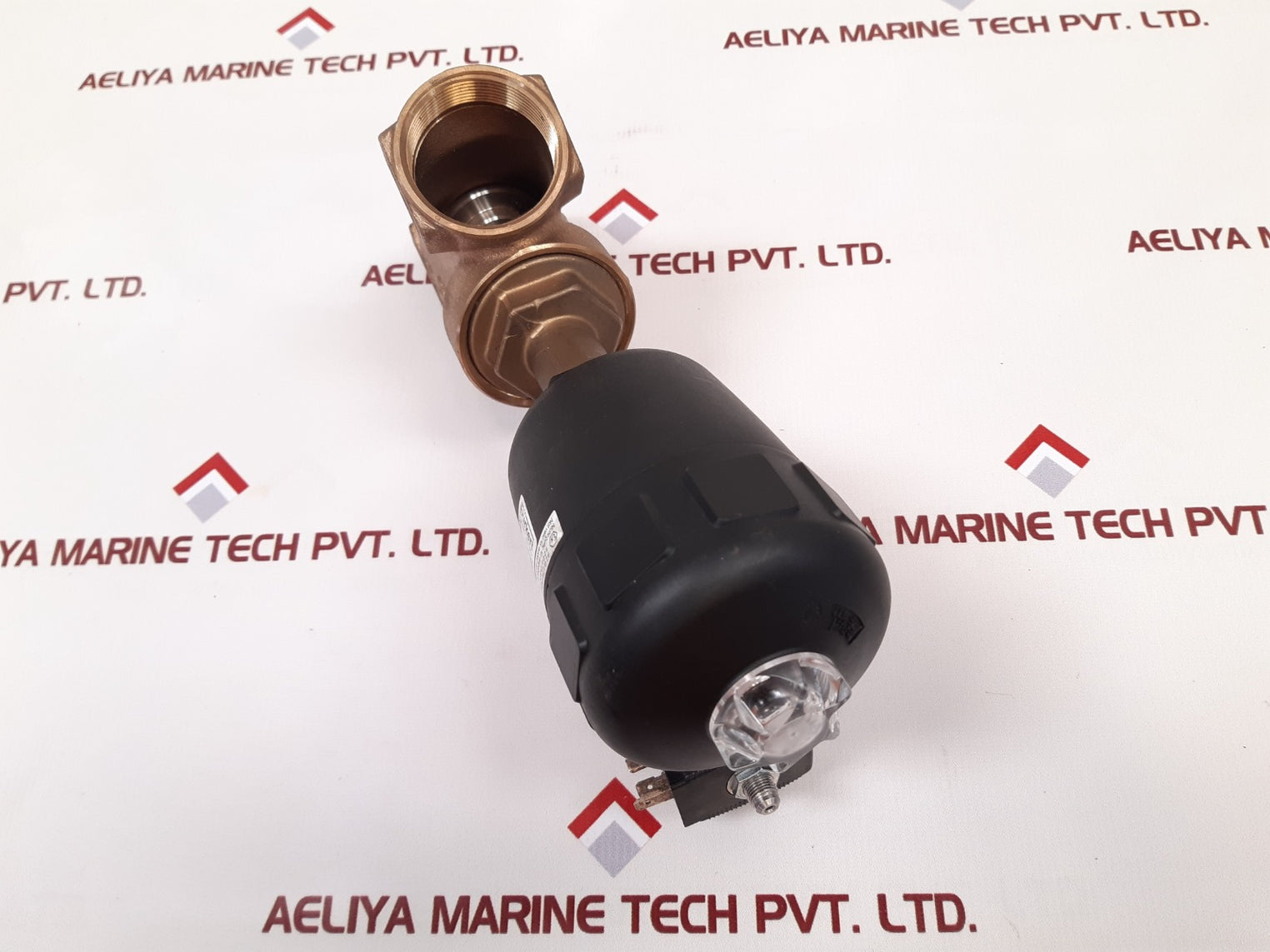 Burkert 2000A 40,0 Fkm Rg Angle Seat Valve With 6014 C 2,0 Fkm Ms