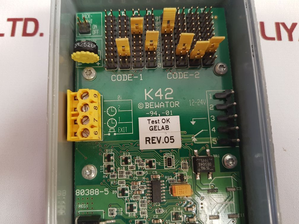 Bewator K42 Compact Codelock
