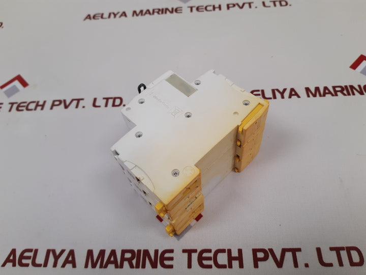 Schneider Electric Ic60N C 32A Circuit Breaker