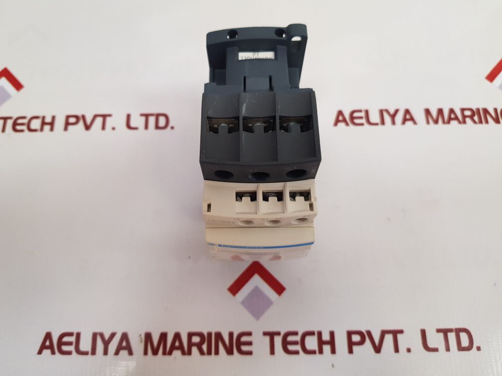 Telemecanique/Schneider Electric Lc1D32P7 Contactor
