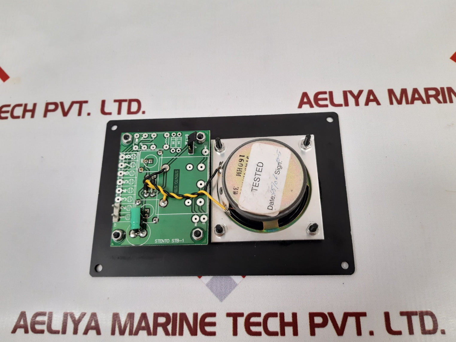 Stb-1 Wall Mounted Indoor Loudspeaker