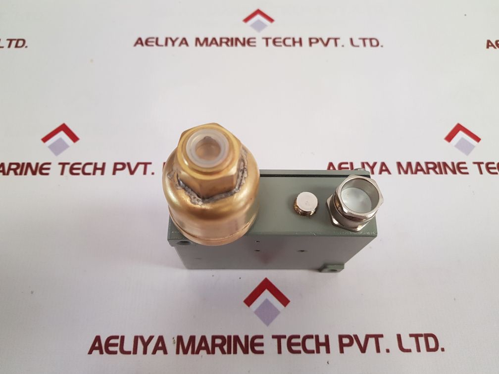 Trafag 941.2373.901 Pressure Transmitter
