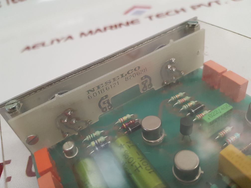 Neselco 601 E 3350-01 Excitation-loss Relay Unit
