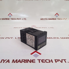 Omron e5cn-r1tcu temperature controller