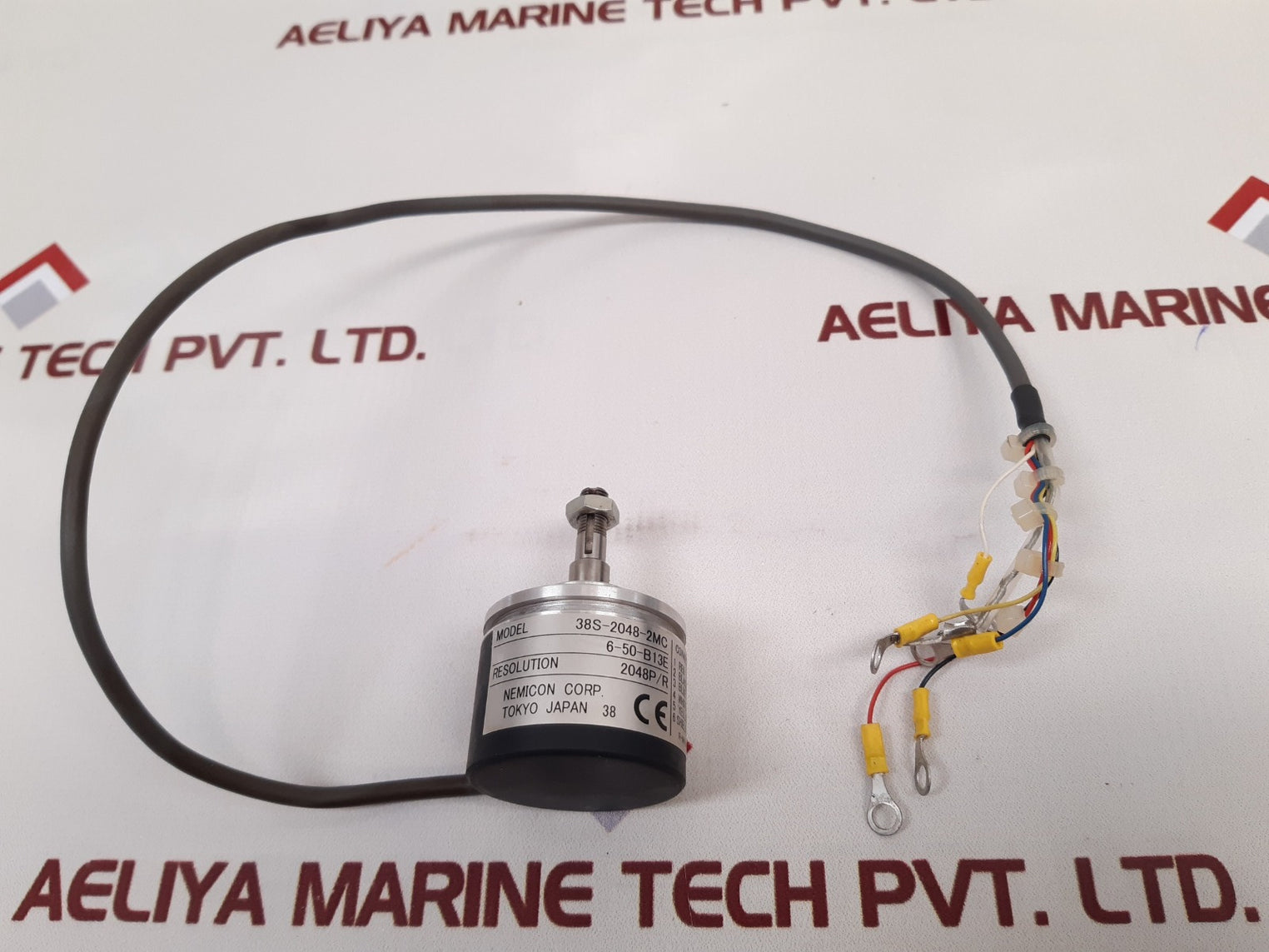 Nemicon 38S-2048-2Mc 6-50-b13E Rotary Encoder